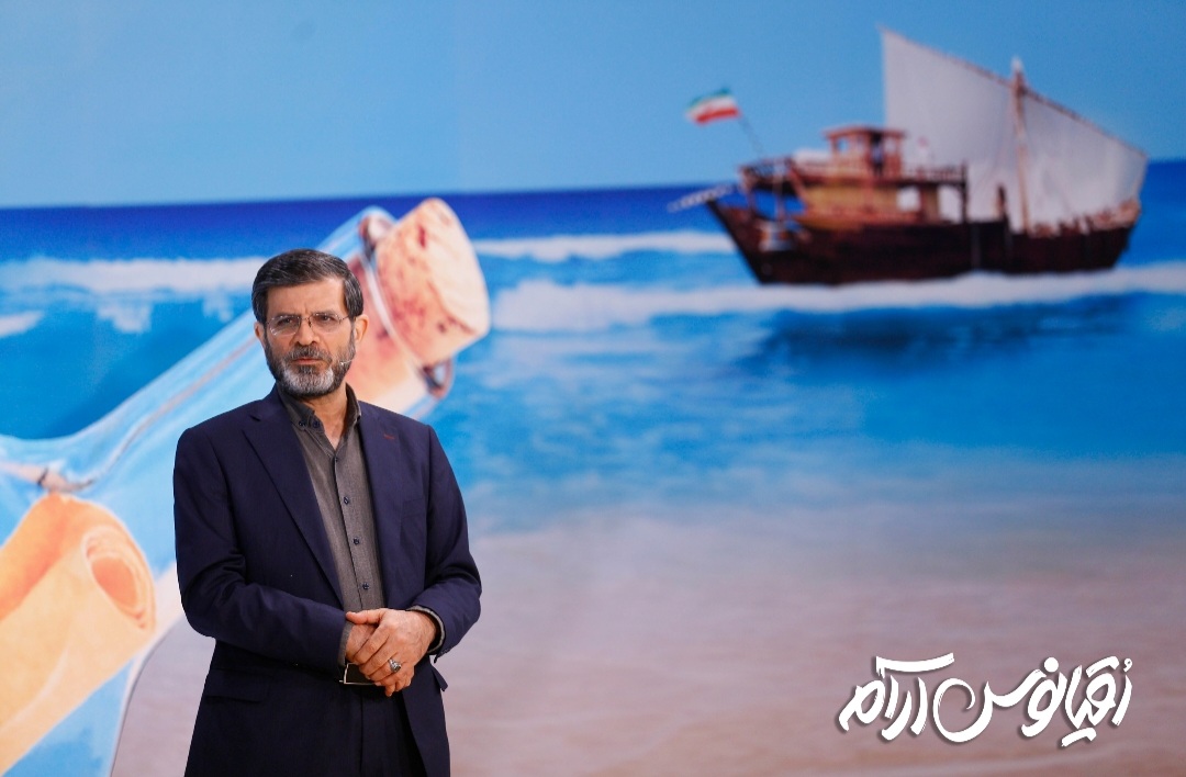 «اقیانوس آرام» امروز میزبان شاعر طنزپرداز، ناصر فیض می‌شود