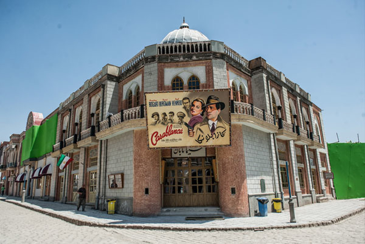 پخش تصاویری جذاب از مراحل ساخت هشت ساله شهرک سینمایی در شبکه دو