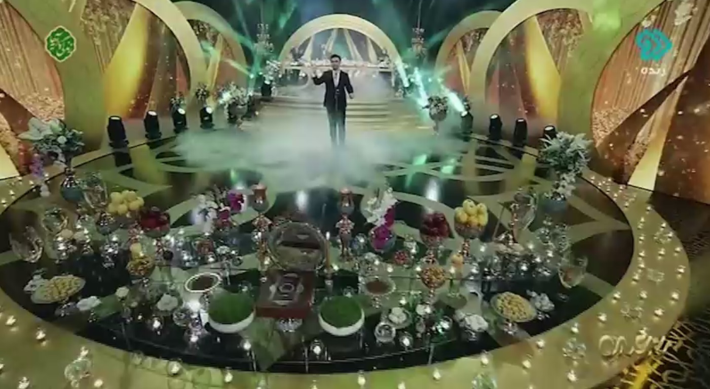 اجرای ترانه شنیدنی هیچی نمیشه توسط  بابک افرا در ویژه برنامه شب عیدی شبکه دو