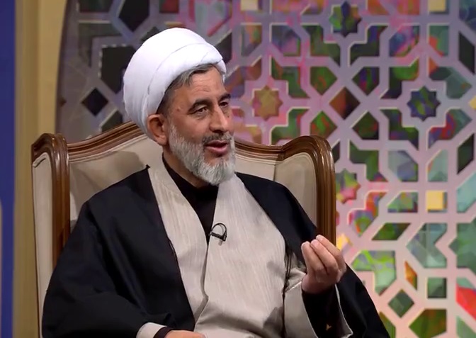 با نفسَت بجنگ تا خدا تو را بلند کند!