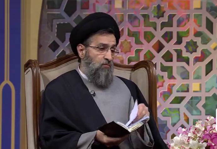 منظور از حسنه در دنیا و حسنه در آخرت چیست؟