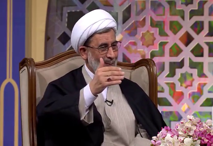 مستحبات نباید جای واجبات را بگیرد