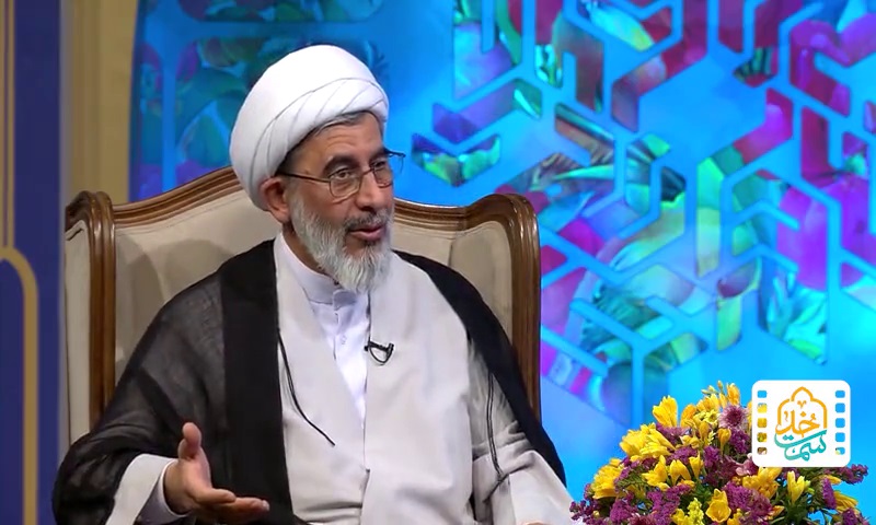 انسان تحت تأثیر محبوب خود قرار می‌گیرد