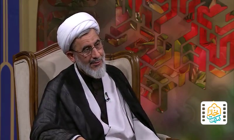 چنین فردی اجر انفاقش را از دست می‌دهد